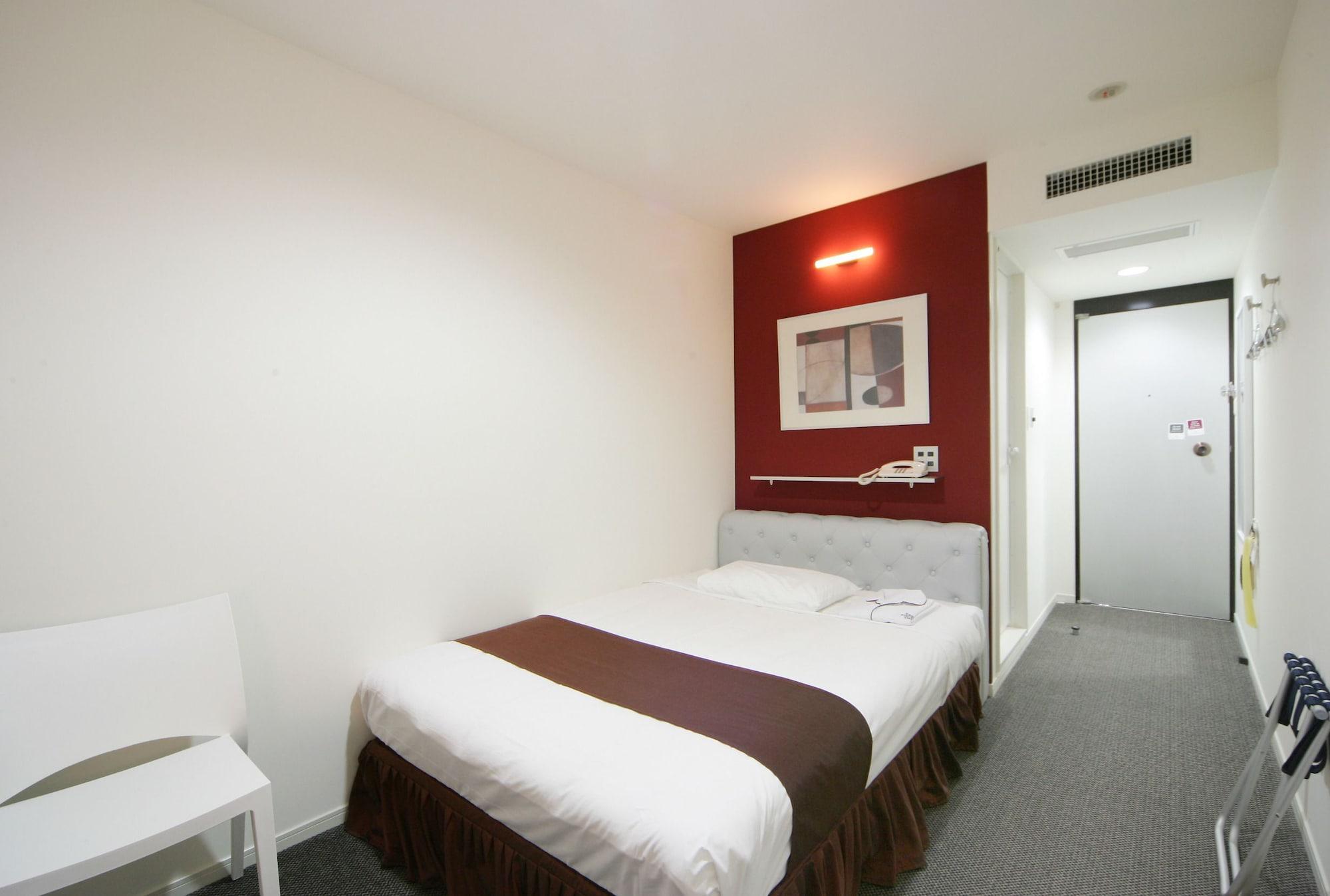 Kokusai Hotel Ямаґучі Екстер'єр фото