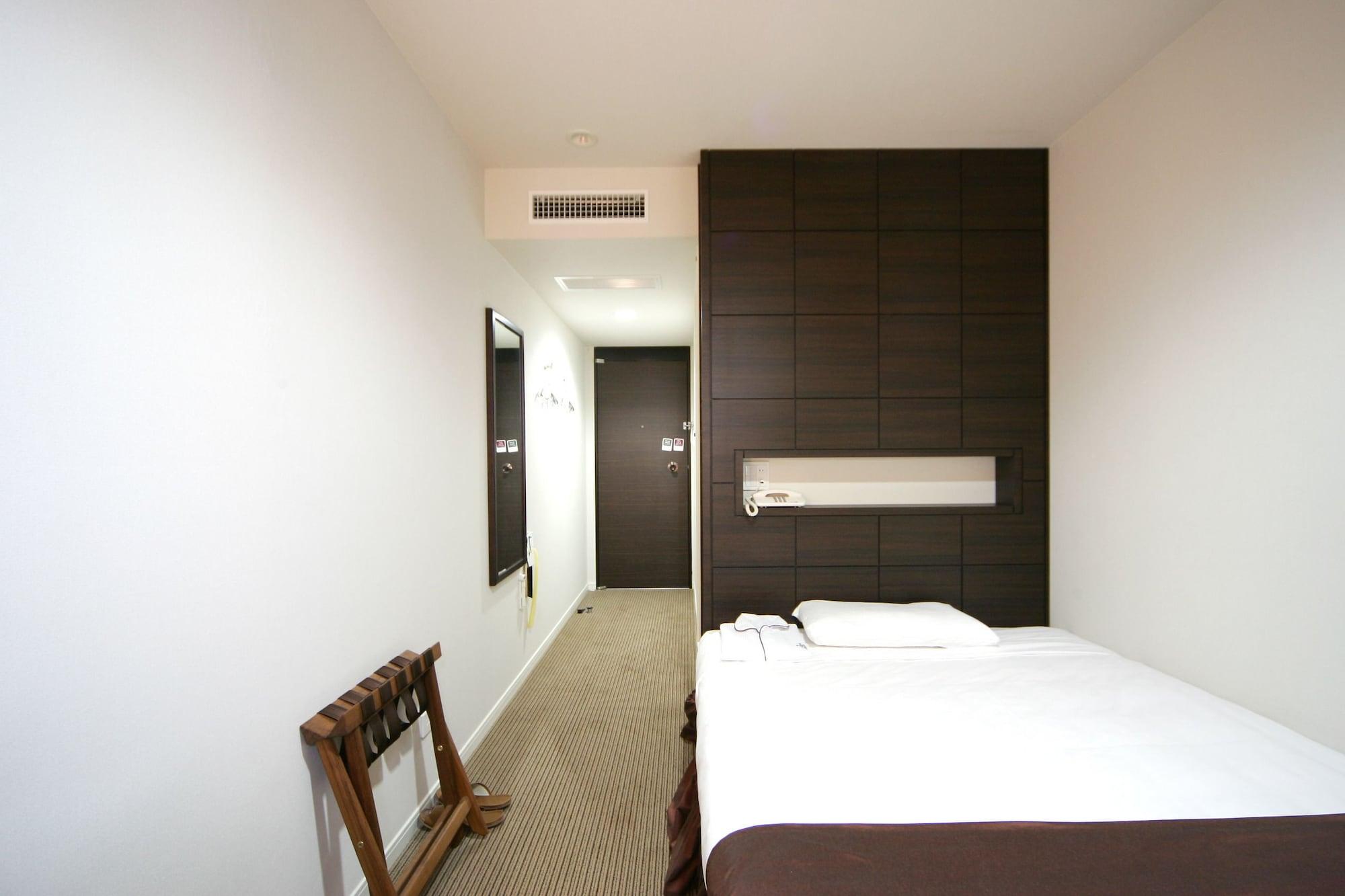 Kokusai Hotel Ямаґучі Екстер'єр фото