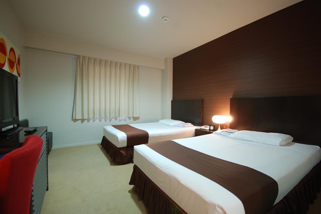 Kokusai Hotel Ямаґучі Екстер'єр фото